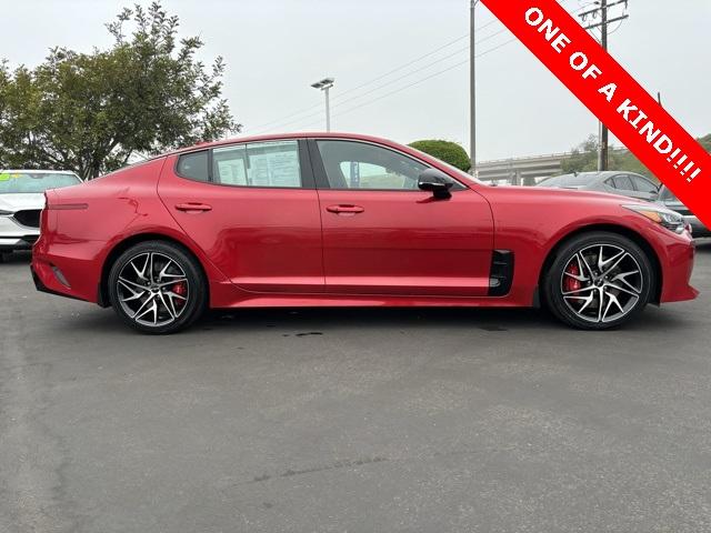 2023 kia stinger gt-line