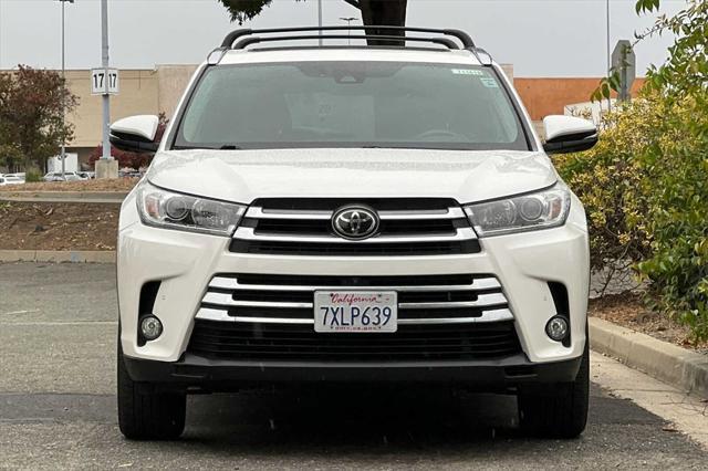 2017 toyota highlander limited platinum