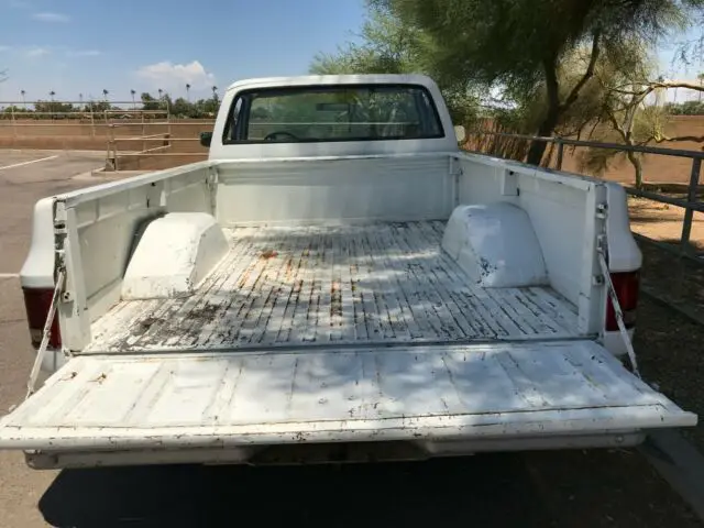 1981 chevy c10 custom deluxe 6 cylinder, 2wd, auto, passed emissions