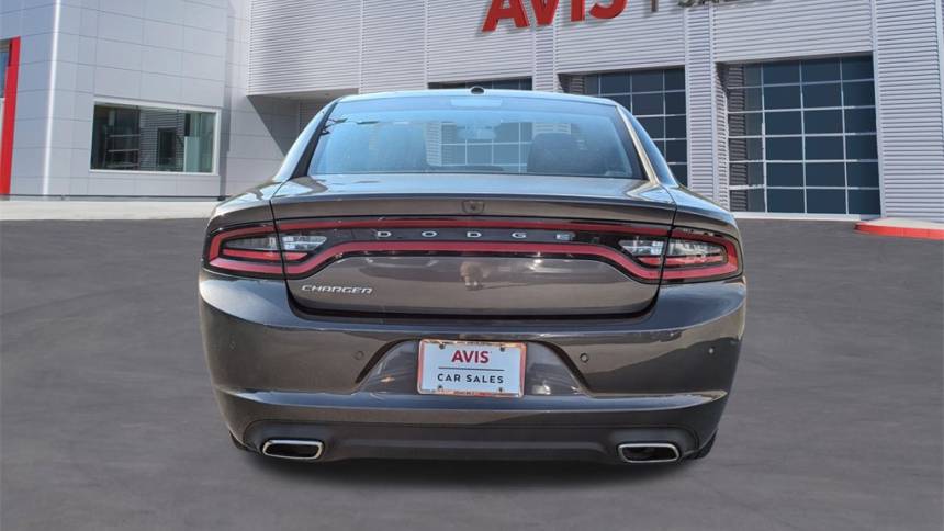 2022 dodge charger sxt