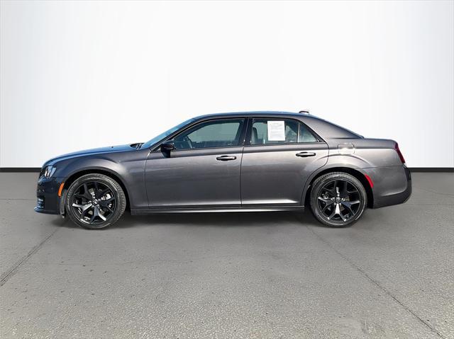 2023 chrysler 300 s