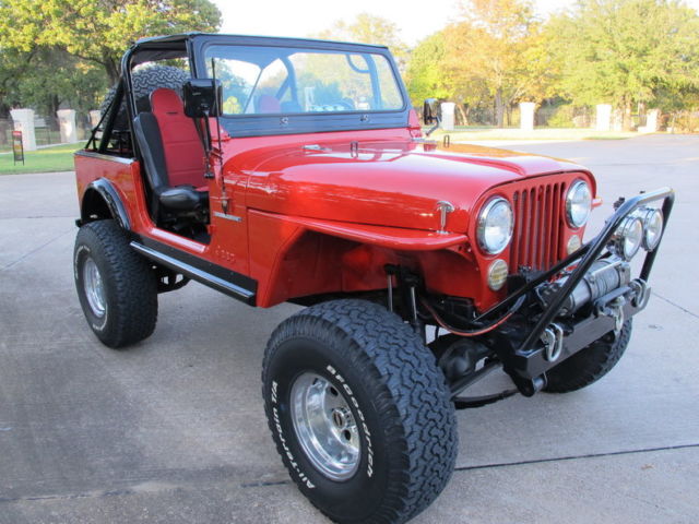 1982 jeep cj-7, currie axles, 5.7 liter efi, 700r4 automatic, 4 wheel discs