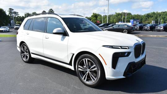 2025 BMW X7