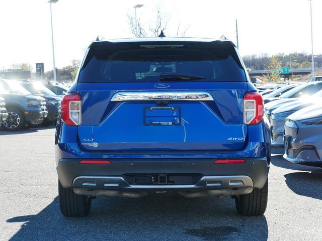 2021 ford explorer xlt