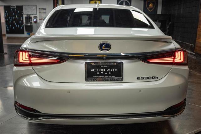2022 lexus es 300h es 300h