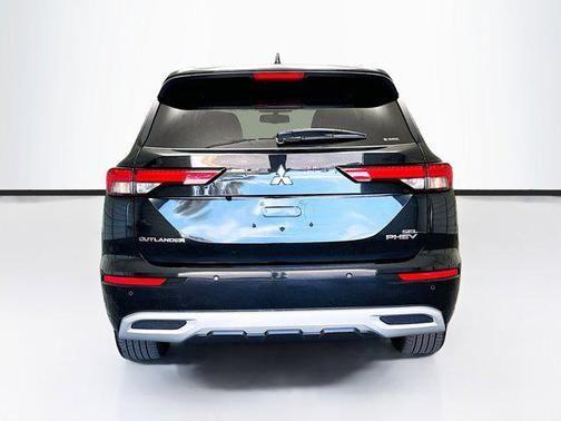 2023 mitsubishi outlander phev
