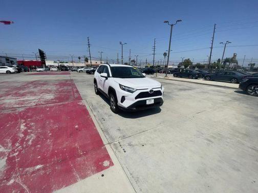 2024 toyota rav4