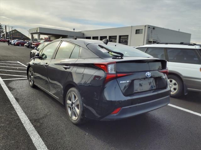 2021 toyota prius xle