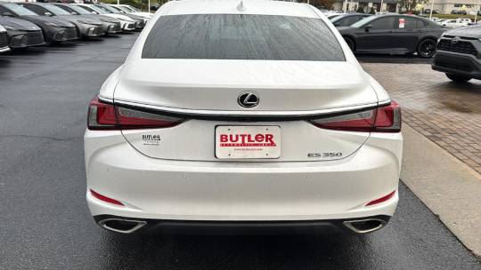 2022 Lexus ES