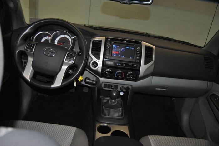 2013 toyota tacoma v6 4x4 v6 4dr access cab 6.1 ft sb 6m for sale in saco, maine