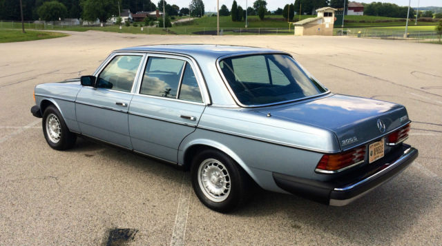 115k original miles, extensive maintenance records, new paint job