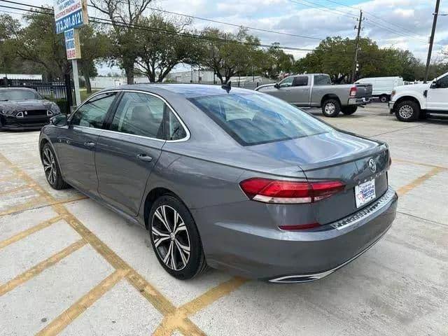 2021 volkswagen passat se sedan 4d in houston, texas