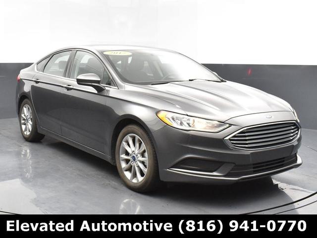 2017 ford fusion se