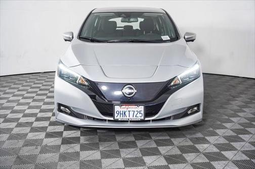 2023 nissan leaf