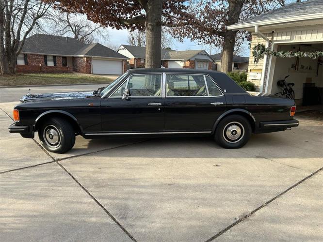 1985 rolls-royce silver spur in bennington, vermont