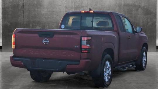 2022 nissan frontier sv