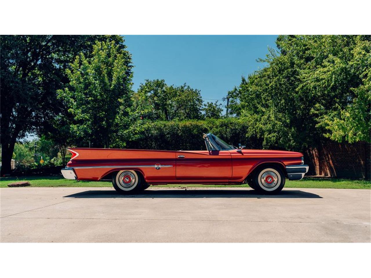 for sale at auction: 1960 chrysler 300 in chattanooga, tennessee for sale in chattanooga, tn