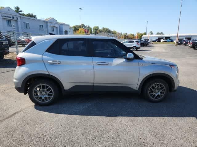 2020 hyundai venue se