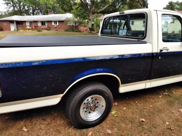 clean clean clean 1990 ford f150 xlt larriat
