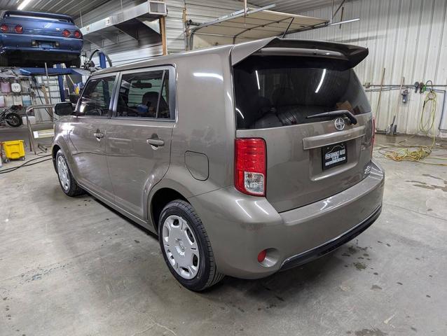 2013 scion xb 10 series