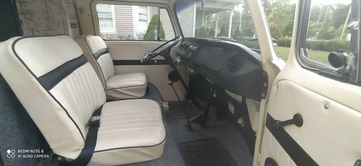 1968 volkswagen bus camper!
