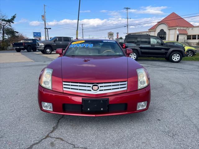 2004 cadillac xlr base