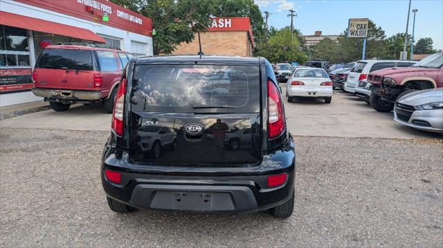 2013 kia soul base