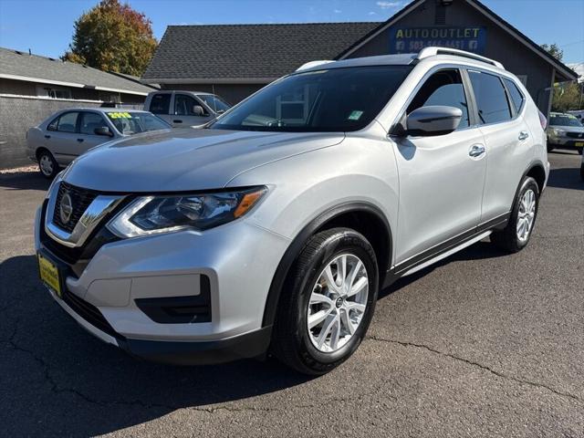 2018 nissan rogue sv