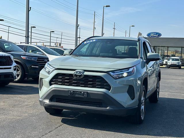 2022 toyota rav4 xle