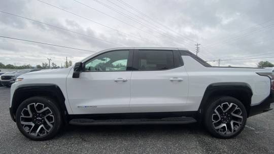 2024 Chevrolet Silverado