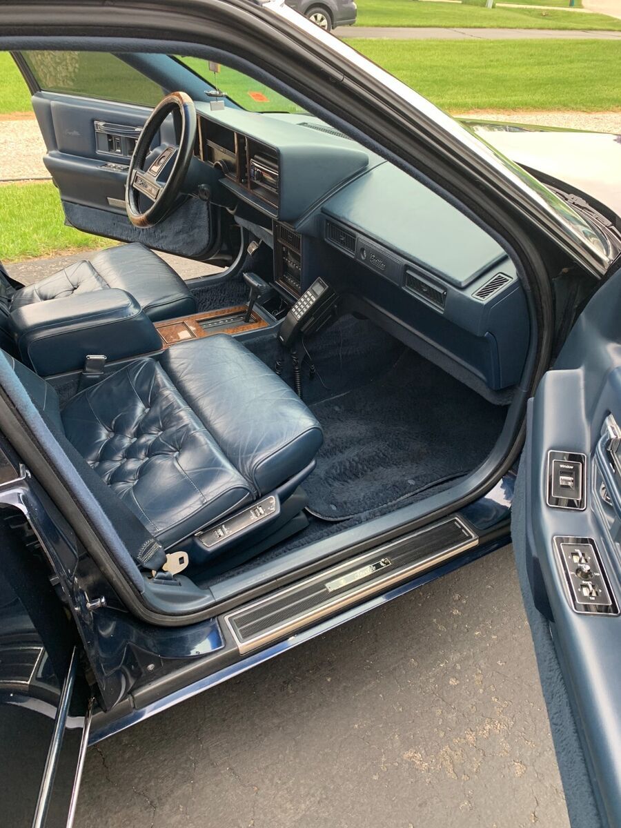1989 cadillac seville sedan