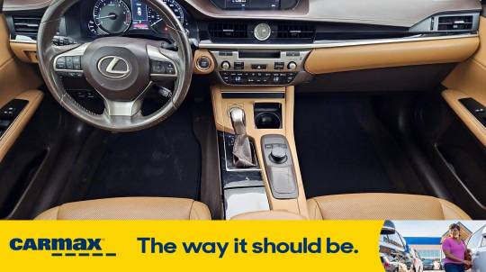 2016 Lexus ES