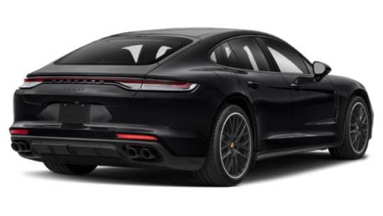2022 Porsche Panamera