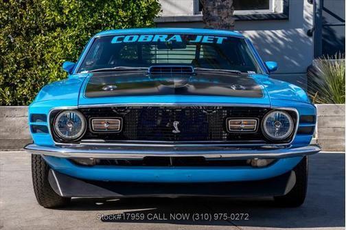 1970 ford mustang