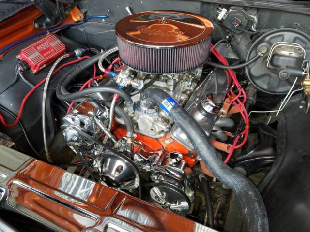 1968 chevy el camino 350,340hp,700r4,ford 9", custom paint