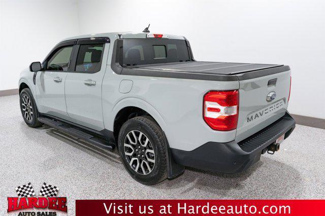 2023 ford maverick lariat
