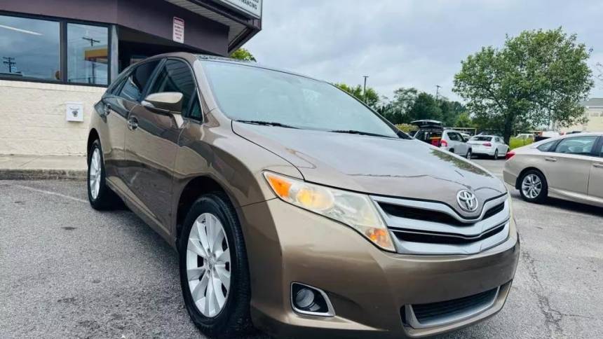 2013 toyota venza le