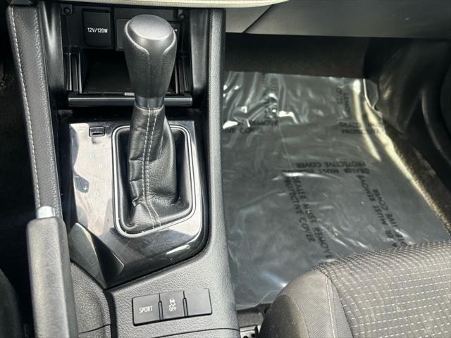 2018 toyota corolla im base