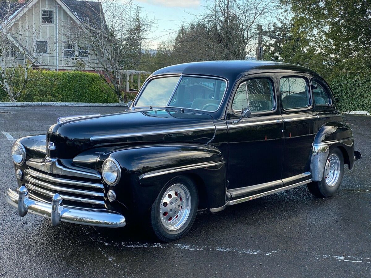 1947 ford super deluxe four door sedan