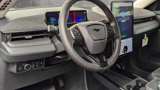 2024 Ford Mustang Mach-E