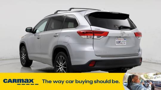 2017 Toyota Highlander