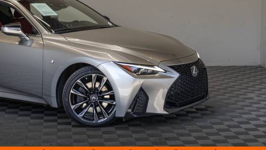 2021 Lexus IS