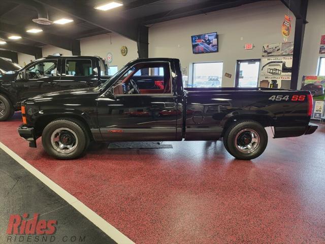 1990 chevrolet pickup truck base