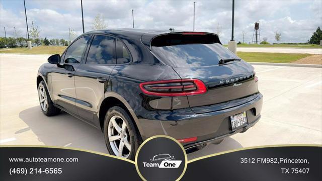 2017 porsche macan base
