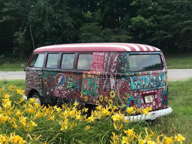 1966 volkswagen hippie bus, reilable, videos in ad