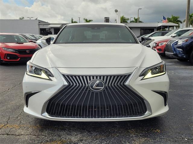 2021 lexus es 350 base