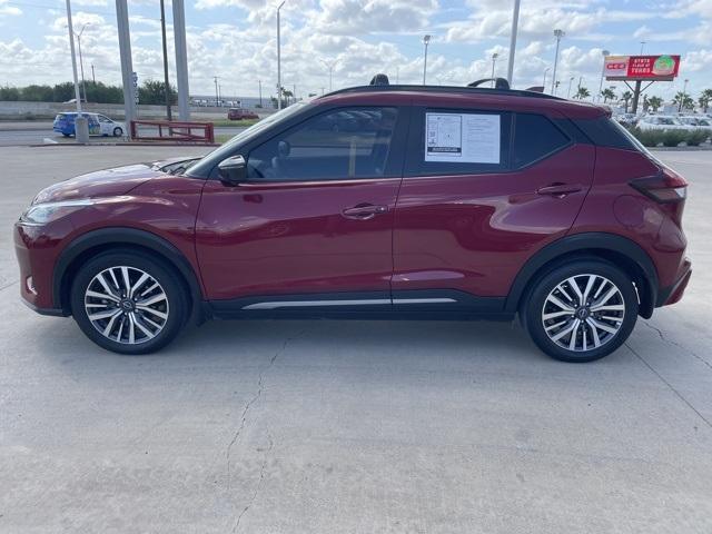 2023 nissan kicks sr
