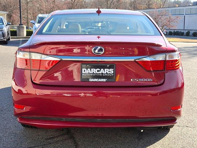2013 lexus es 300h base