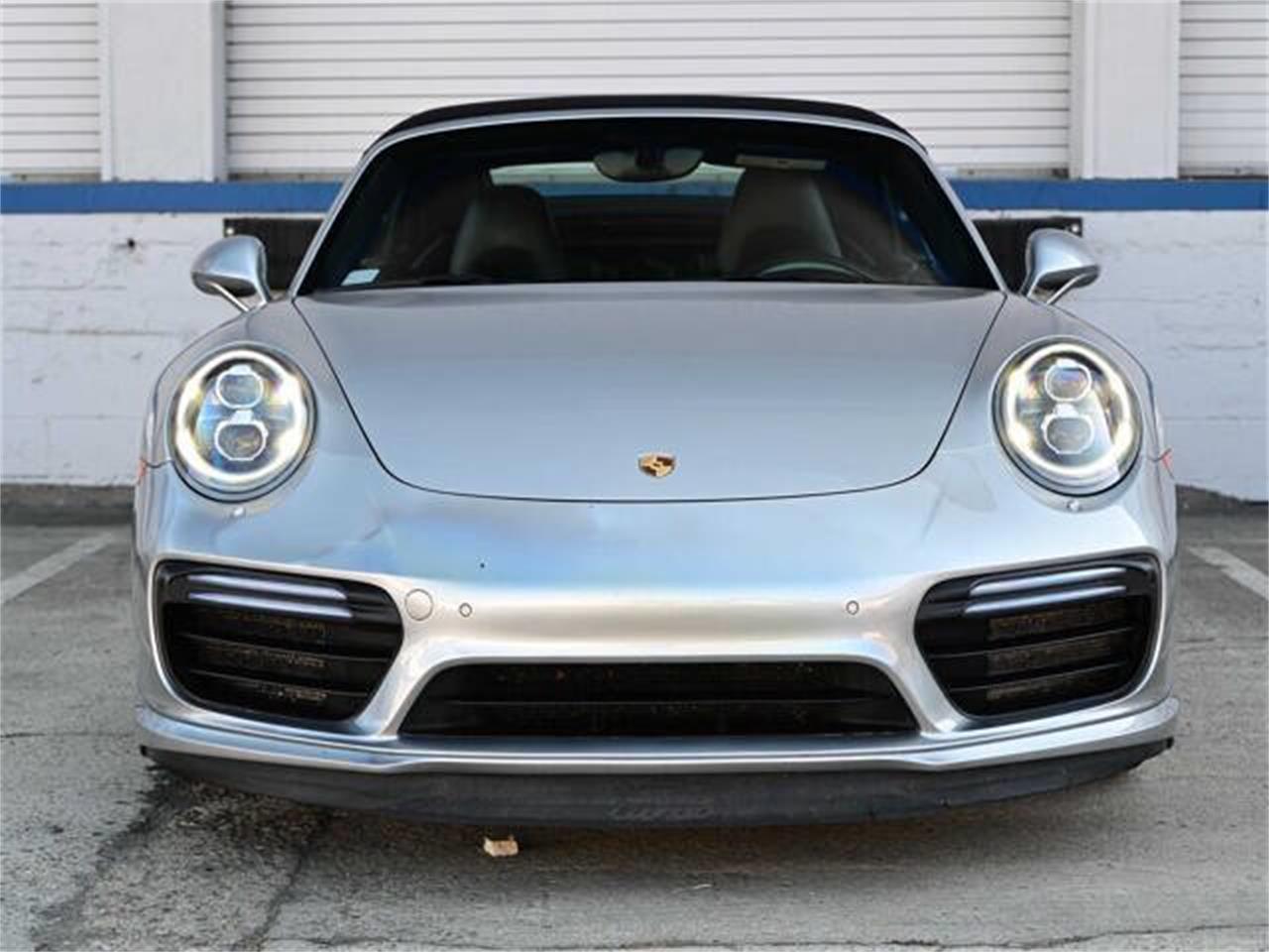 2017 porsche 911