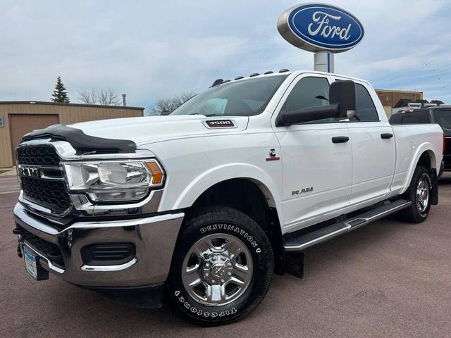 2020 ram 3500 tradesman crew cab 4x4 6'4' box